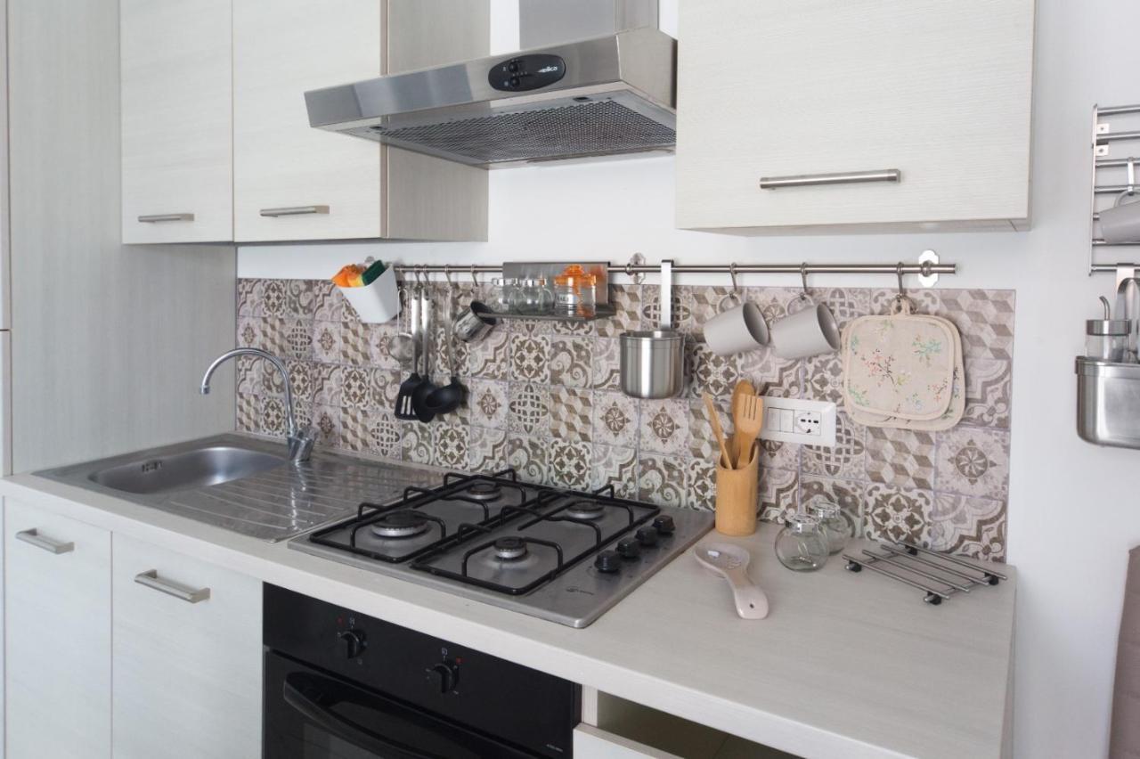 Slow Chic Apartment Ganzirri Мессіна Екстер'єр фото